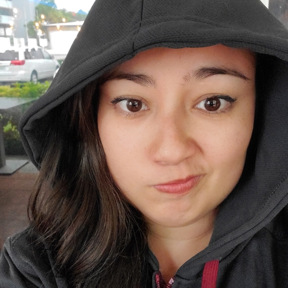 Meet your Posher, Maki - Picture 4 of 4